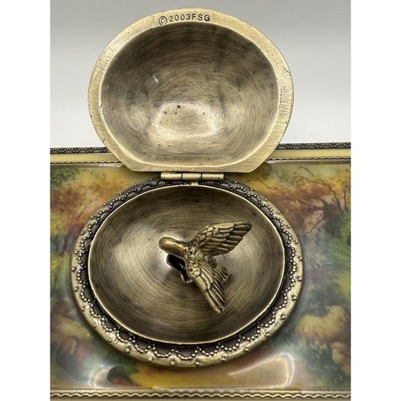Vtg FSG 2003 Victorian style metal music box wind up humming bird EXCELLENT COND - Picture 8 of 12